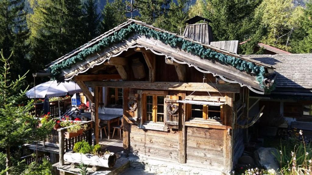 Hotel Les Chalets De Philippe Avec Jacuzzis Privatifs Chamonix Buitenkant foto